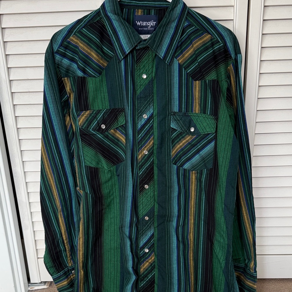 Wrangler Pearl Snap Men's Multicolor Striped Button Down Shirt